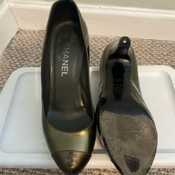 Chanel platform heels - Picture 2 of 5